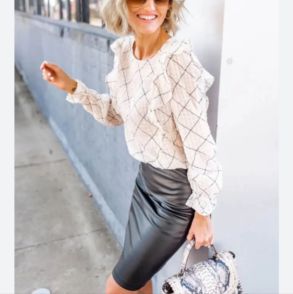 LOFT long-sleeve ruffled cream top